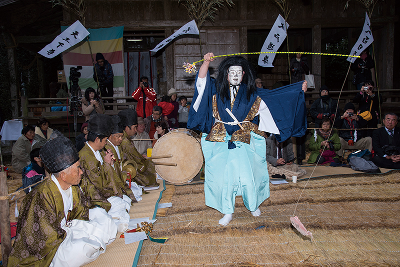 潮嶽（うしおだけ）神楽