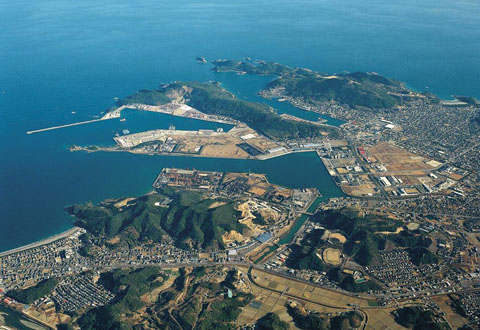 細島港
