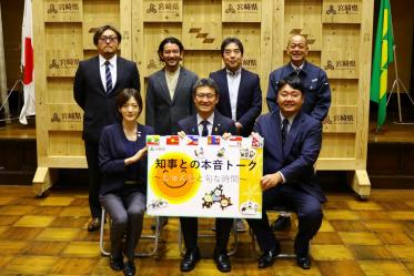 本音トーク外国人材