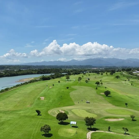 ゴルフ場ドローン