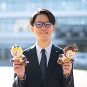 日髙　志穂