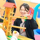 緒方　友佳