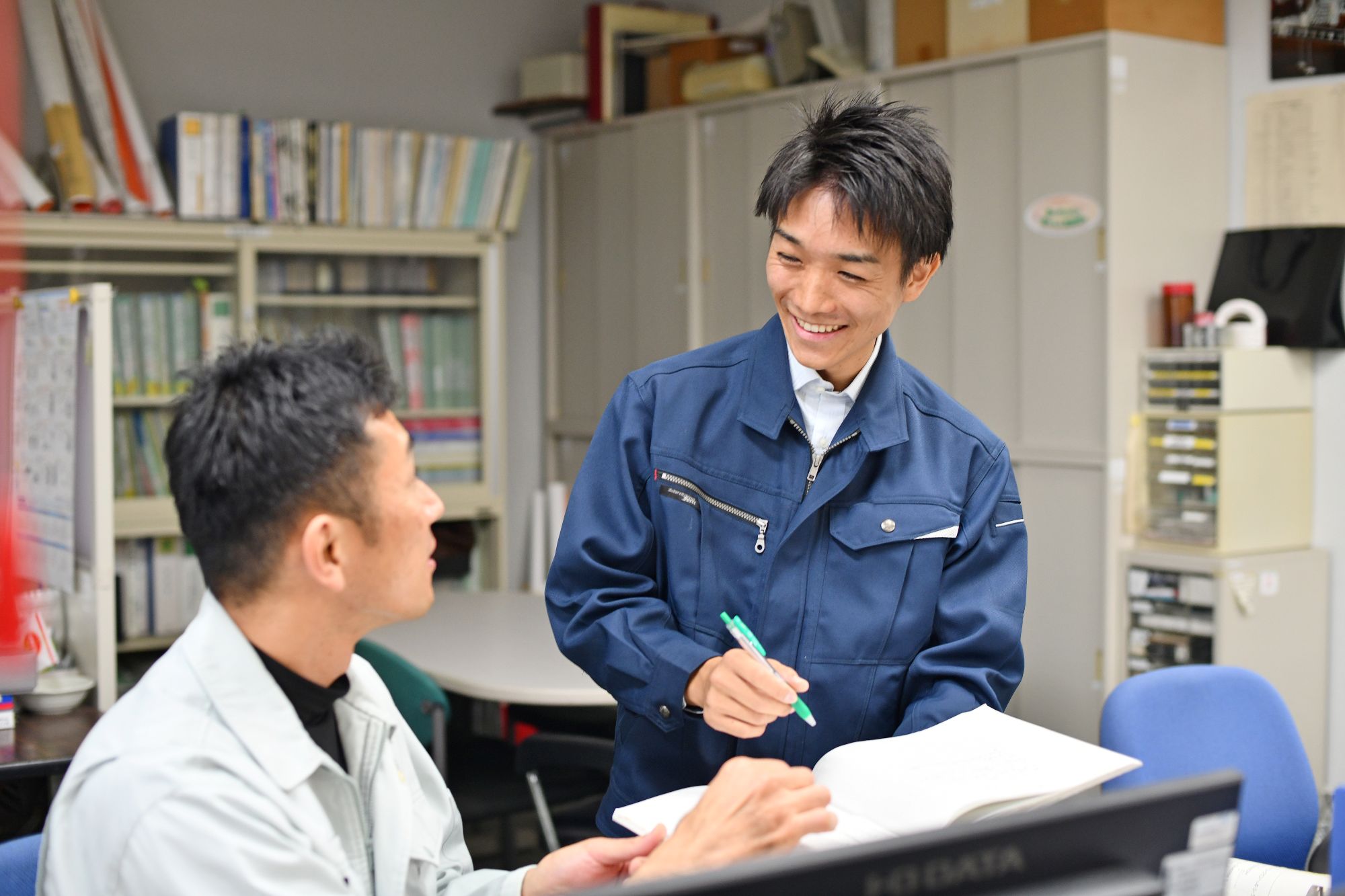 職場の雰囲気 イメージ