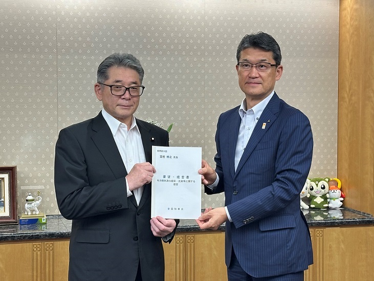 冨樫氏