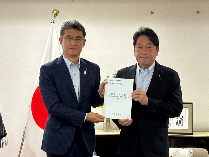 小野寺氏
