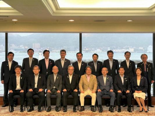 戦略会議集合写真