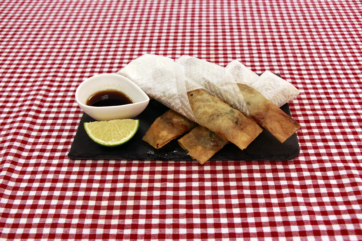 トロッとなすのスティック餃子