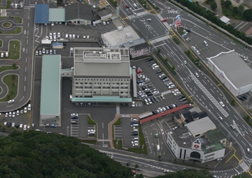 延岡警察署を上空から撮影した写真
