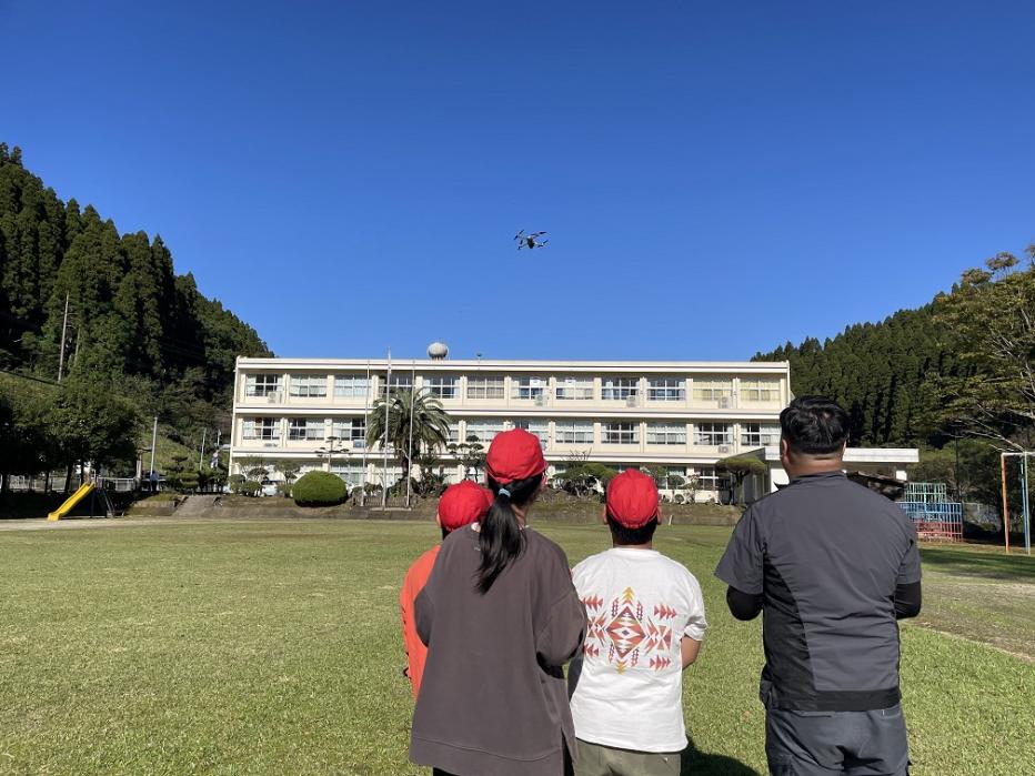 ドローン操作体験