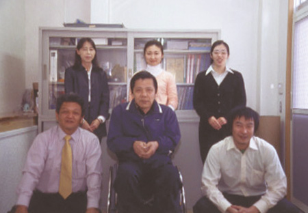 QҍݑAƃT|[gZ^[̃X^bt̊F