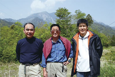 足達吾朗さん、永田益良さん、詫摩 清さん